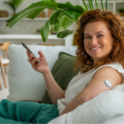 Wprowadzenie do aplikacji Accu-Chek® SmartGuide